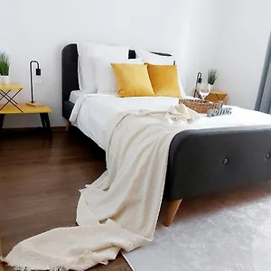 Cozy In The Center Of Apartment